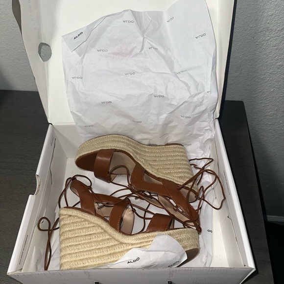 Aldo oxandra 220-cognac platform wedges - Picture 6 of 7